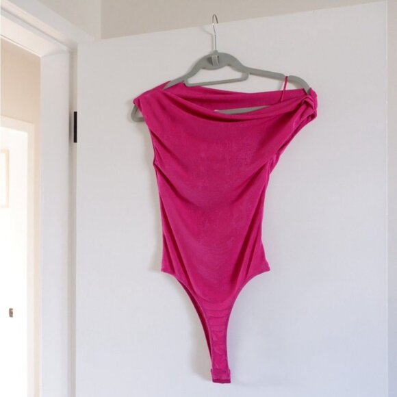 HEARTLOOM Morisette Bodysuit - Picture 6 of 8